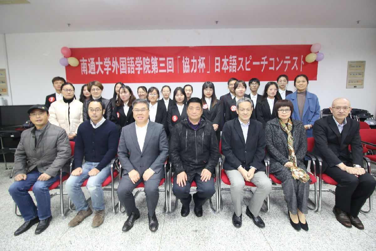 选手评委大合照.jpg